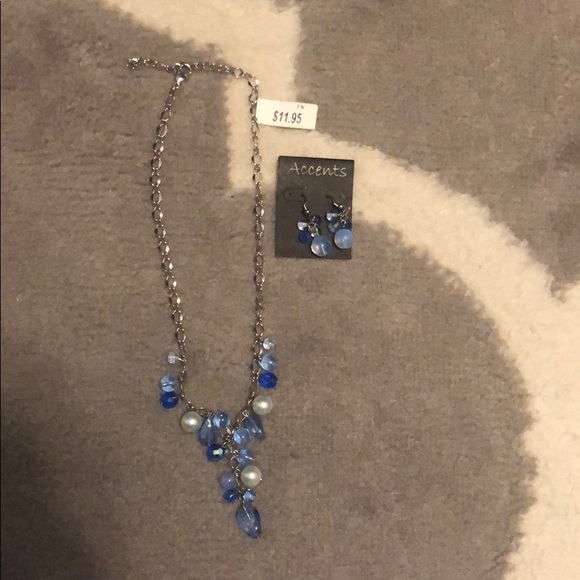 NWT Blue Gemstone Y Necklace and Earring Set - Picture 4 of 6